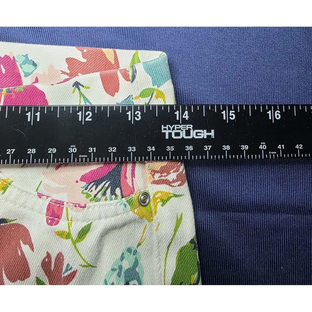 Time & Tru Women's Floral Stretch Pants White Pink Teal Slim Cropped Size M 8-10 - Picture 5 of 8